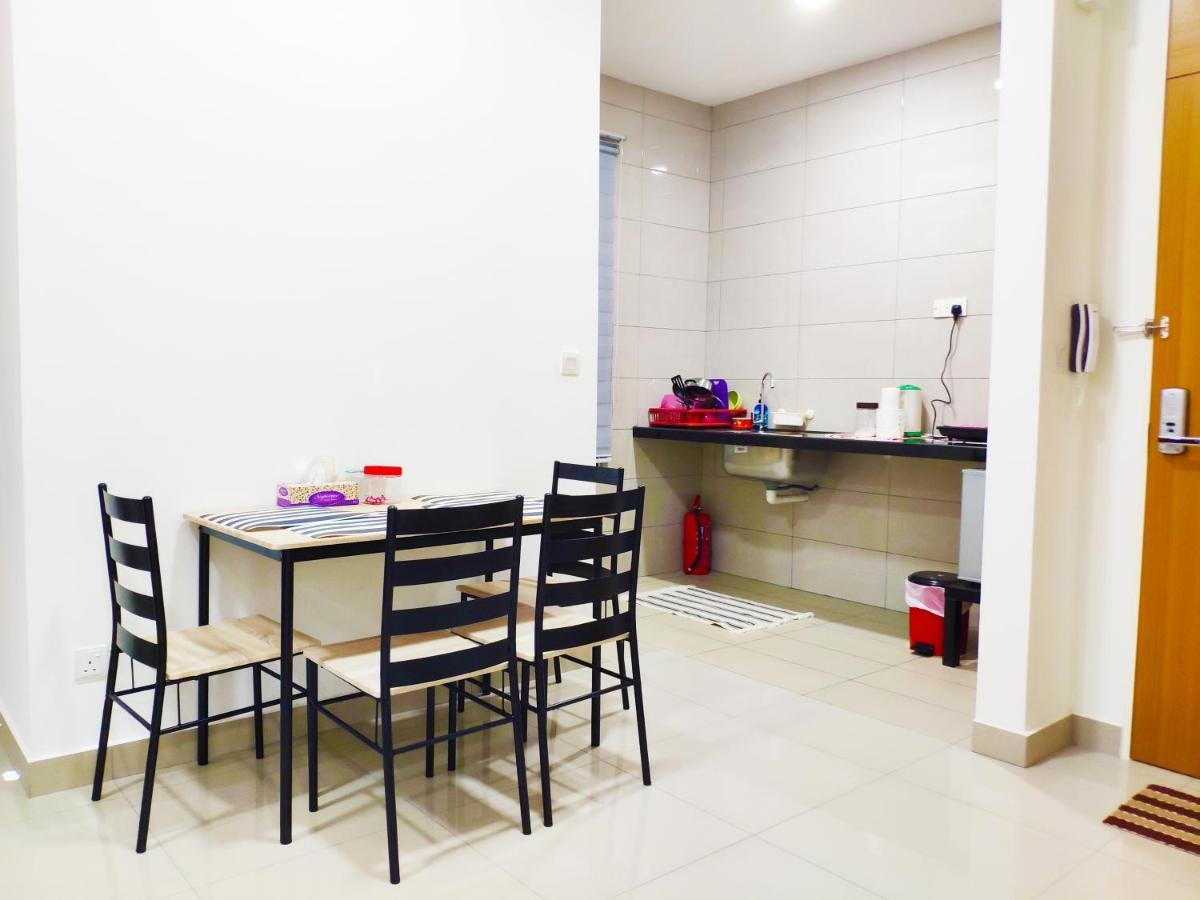Netflix# Conezion Ioi Resort City By Salaam Suites Putrajaya Exterior foto