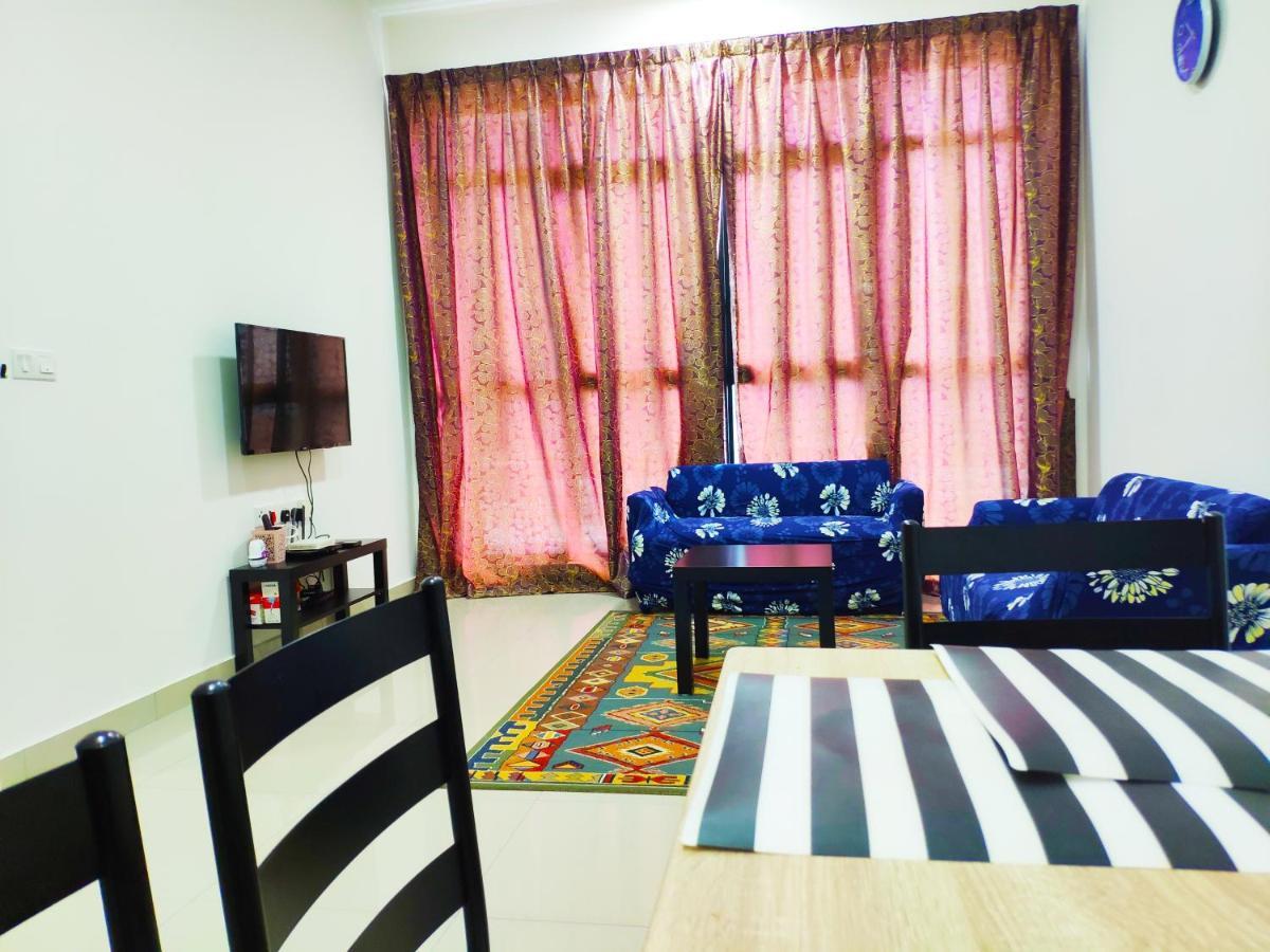 Netflix# Conezion Ioi Resort City By Salaam Suites Putrajaya Exterior foto