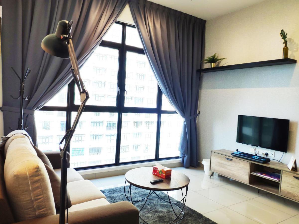 Netflix# Conezion Ioi Resort City By Salaam Suites Putrajaya Exterior foto