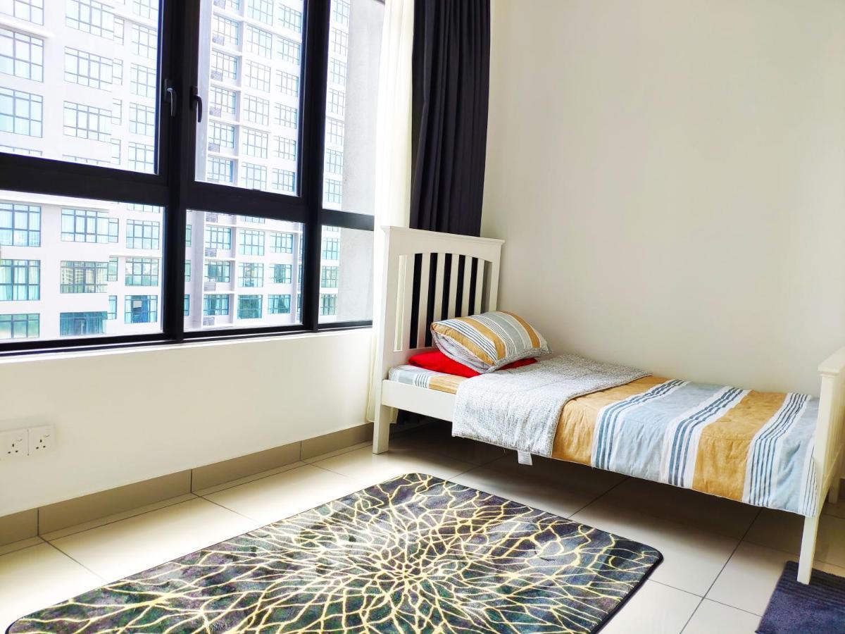 Netflix# Conezion Ioi Resort City By Salaam Suites Putrajaya Exterior foto