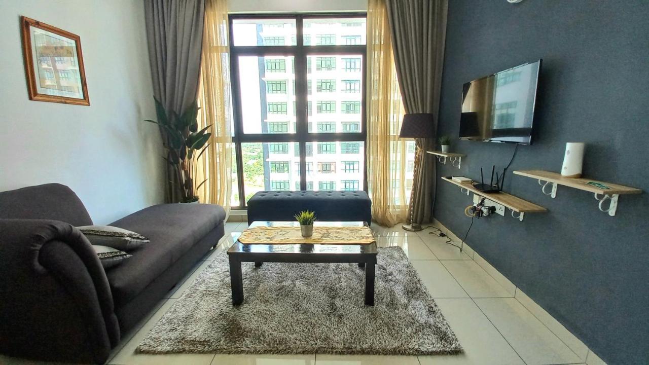 Netflix# Conezion Ioi Resort City By Salaam Suites Putrajaya Exterior foto